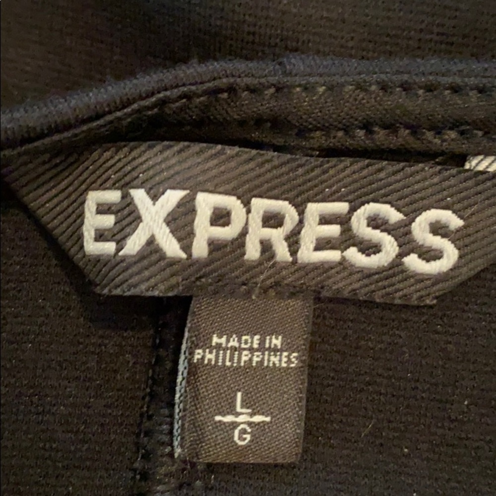 Express Dress - Picture 7 of 8